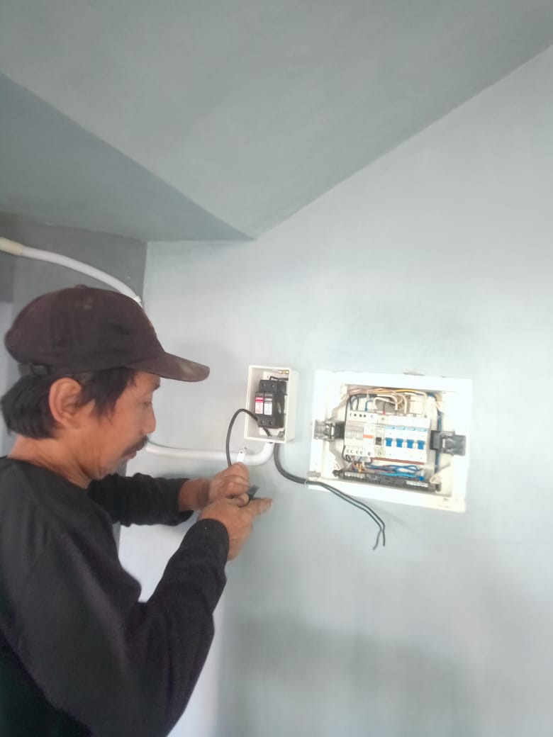 Pemasangan Surge Arrester 1 Phase di Masjid Pagak Kepanjen Malang - 1